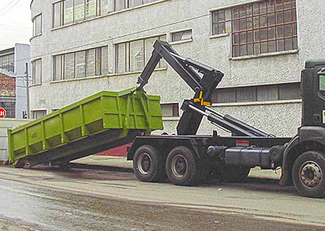 portacontenedor de gancho 26 toneladas - industrias bufalo - colombia