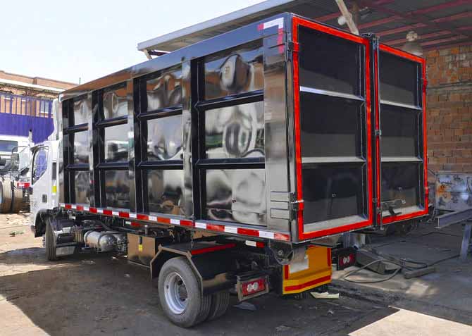 tolva estacionaria residuos solidos 6 toneladas