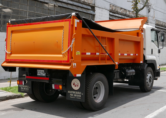volqueta sobre camion chevrolet sencillo