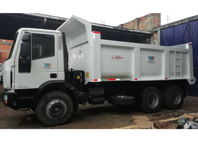 volqueta 18 toneladas para doble troque sobre iveco